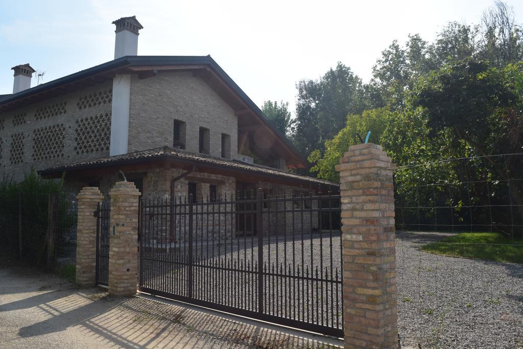Da Gastone Villa Rivignano Bagian luar foto